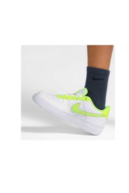 خرید مستقیم از ترکیه و ترندیول اسنیکر زنانه برند نایک Nike با کد DV1680-100