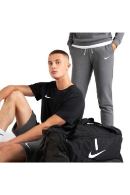 خرید مستقیم از ترکیه و ترندیول کیف ورزشی زنانه برند نایک Nike با کد CU8089-010V3