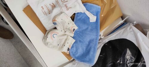 دستکش نوزاد پسرانه – دخترانه برند بره کوچک tinylamb اصل TL-BBET-2P photo review