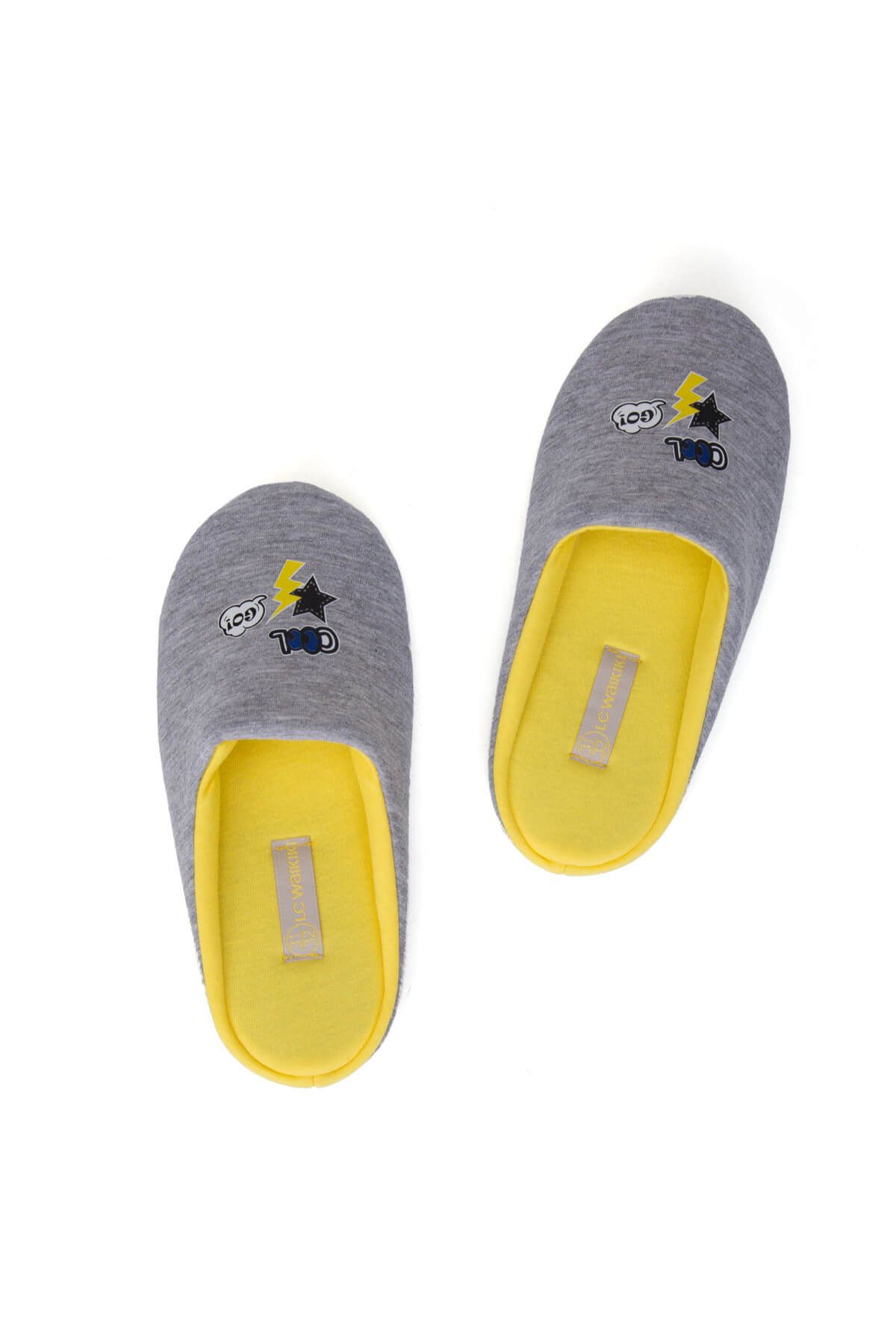 خرید مستقیم از ترکیه و ترندیول دمپایی پسرانه برند السی وایکیکی LC Waikiki با کد 8W7146Z4 خرید مستقیم از ترکیه و ترندیول دمپایی پسرانه برند السی وایکیکی LC Waikiki با کد 8W7146Z4