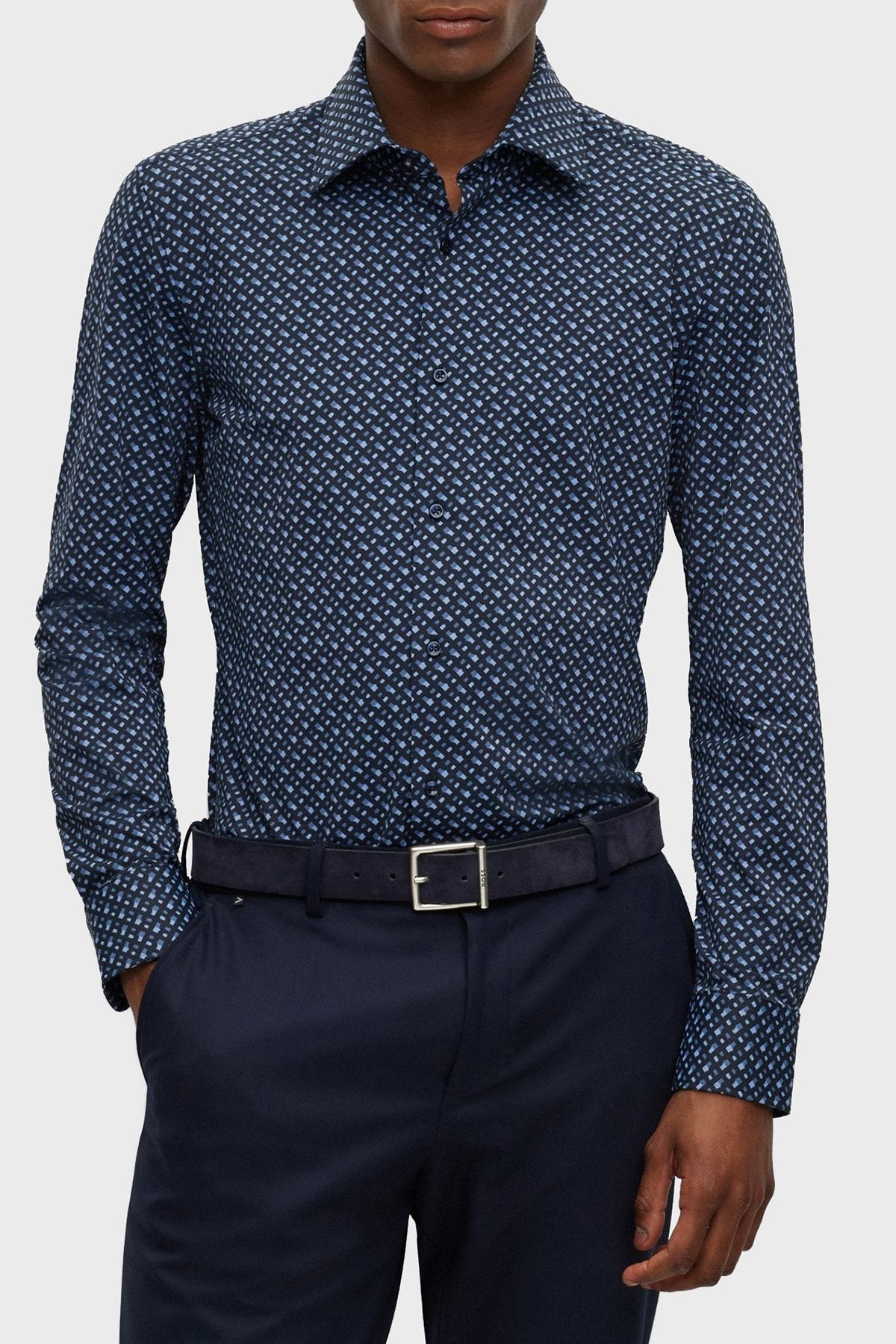 خرید مستقیم از ترکیه و ترندیول پیراهن مردانه برند باس BOSS با کد 50496801 475 خرید مستقیم از ترکیه و ترندیول پیراهن مردانه برند باس BOSS با کد 50496801 475