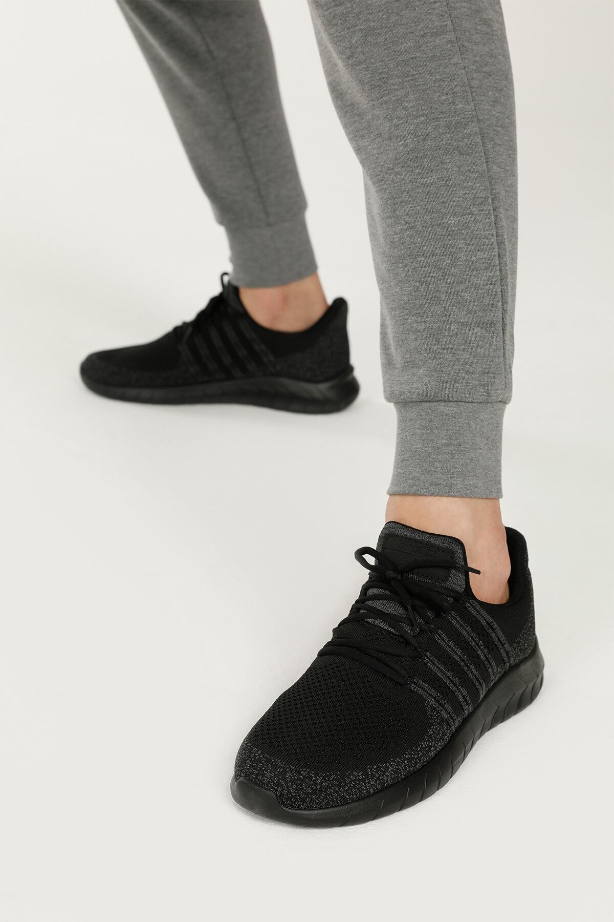 خرید مستقیم از ترکیه و ترندیول کتانی اسنیکرز مردانه برند کینتیکس Kinetix با کد VARDY TX 2FX خرید مستقیم از ترکیه و ترندیول کتانی اسنیکرز مردانه برند کینتیکس Kinetix با کد VARDY TX 2FX