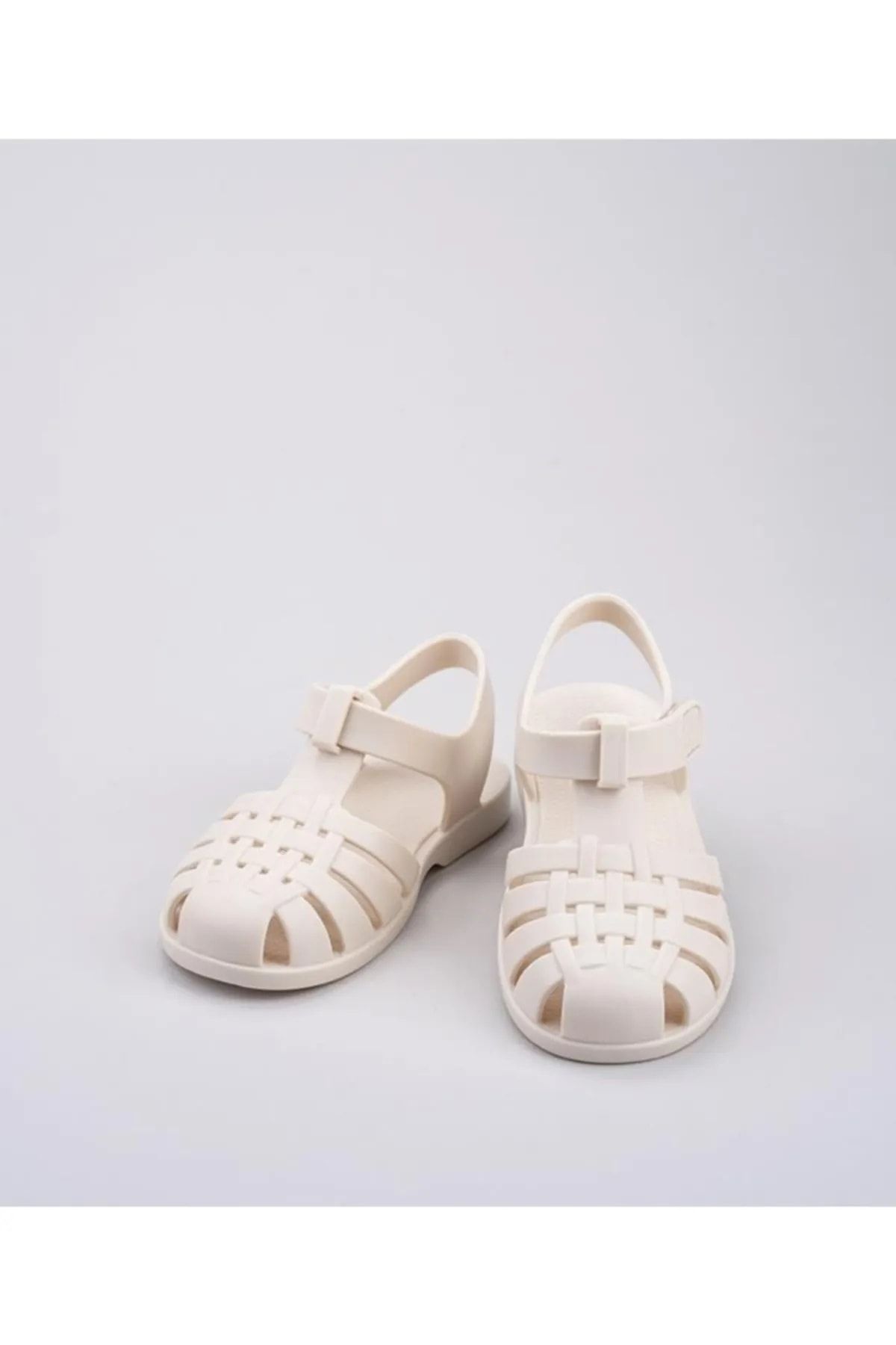 خرید مستقیم از ترکیه و ترندیول صندل پسرانه – دخترانه برند ایگور IGOR با کد S10288 خرید مستقیم از ترکیه و ترندیول صندل پسرانه – دخترانه برند ایگور IGOR با کد S10288