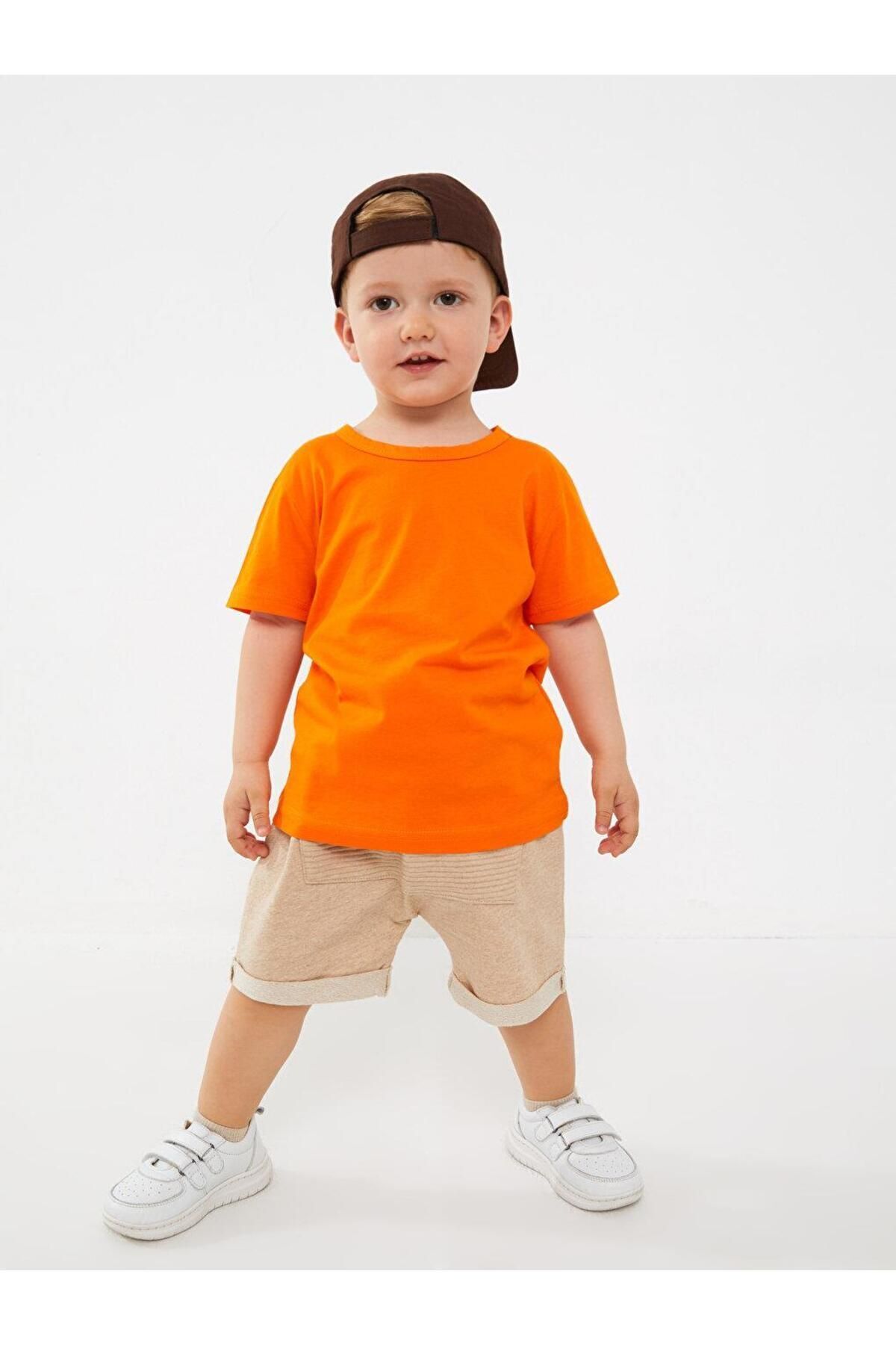 خرید مستقیم از ترکیه و ترندیول شورت و شلوارک پسرانه برند السی وایکیکی LC Waikiki با کد S3HS69Z1 خرید مستقیم از ترکیه و ترندیول شورت و شلوارک پسرانه برند السی وایکیکی LC Waikiki با کد S3HS69Z1