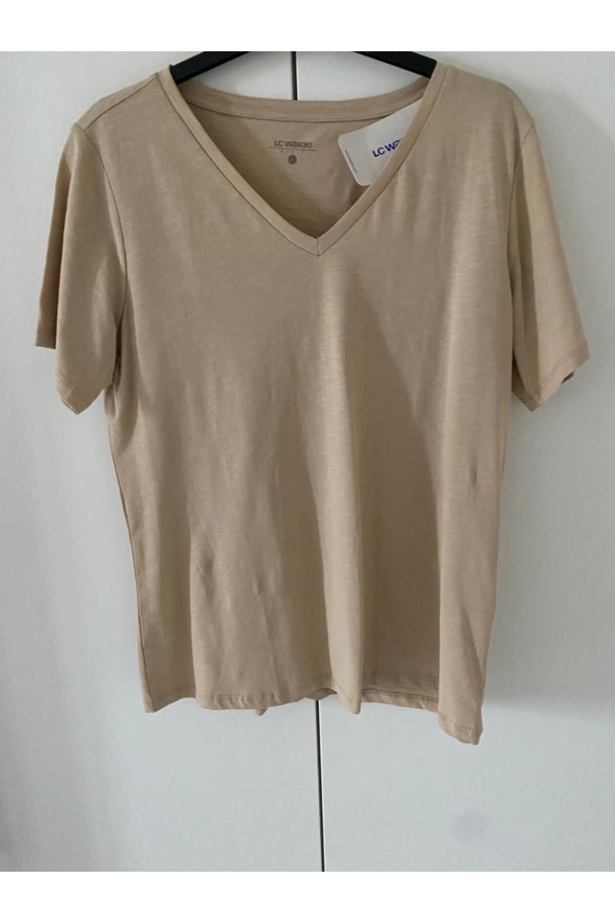 خرید مستقیم از ترکیه و ترندیول تیشرت پسرانه برند السی وایکیکی LC Waikiki با کد LCW8 خرید مستقیم از ترکیه و ترندیول تیشرت پسرانه برند السی وایکیکی LC Waikiki با کد LCW8