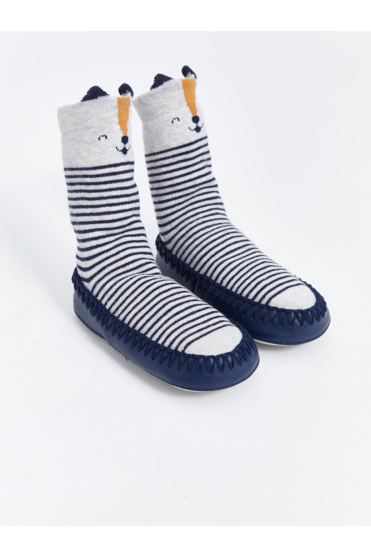 خرید مستقیم از ترکیه و ترندیول جوراب پسرانه برند السی وایکیکی LC Waikiki با کد W4EK19Z1 خرید مستقیم از ترکیه و ترندیول جوراب پسرانه برند السی وایکیکی LC Waikiki با کد W4EK19Z1